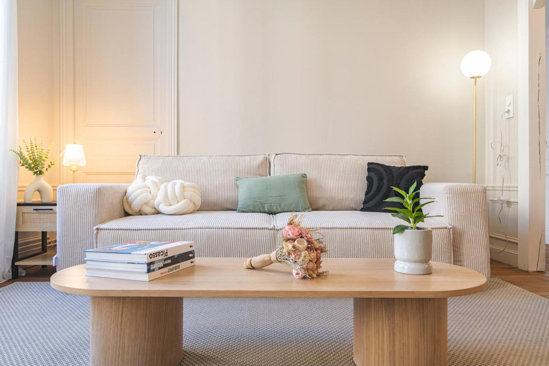 ריימס Champagne Central - Exceptionnel 3 Chambres מראה חיצוני תמונה